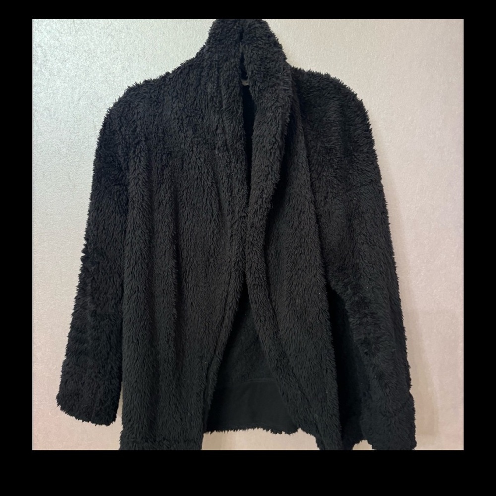 Vineyard Vines Charcoal Fleece Outerwear